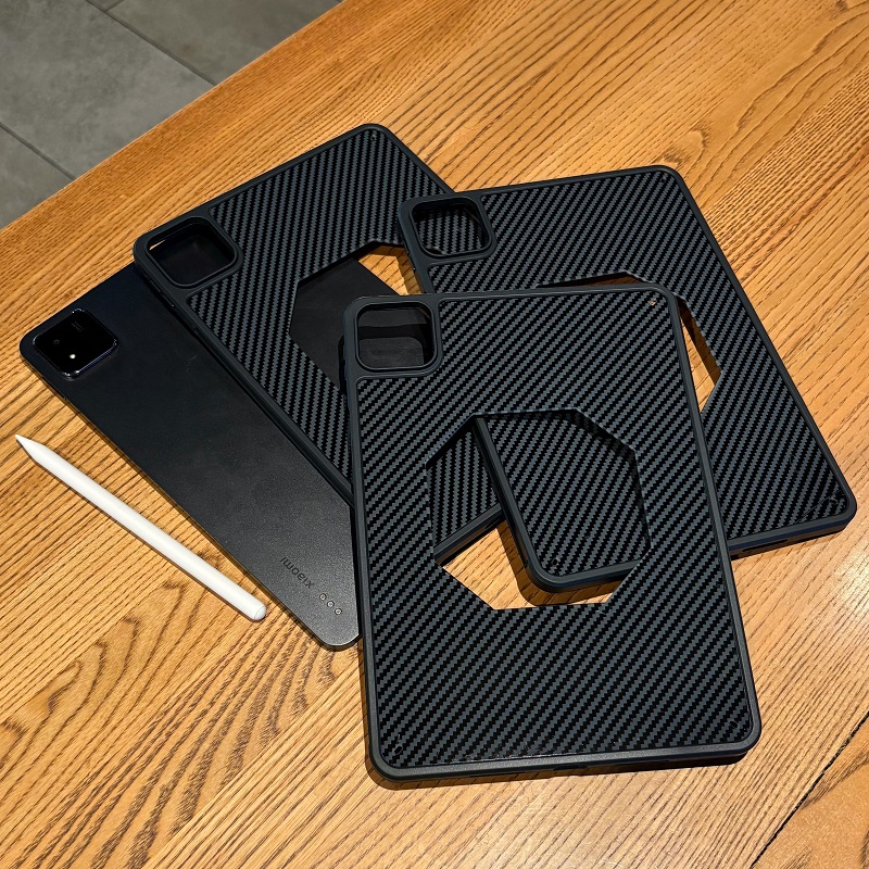 Custodia in fibra di carbonio  - Gaming Accessories Ipad recensione e prezzo